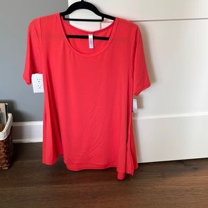 Lularoe nwt Large Perfect T